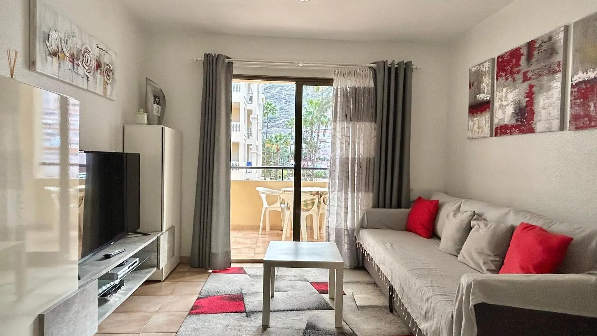 Studio In Castle Harbour With Pool View C020 Los Cristianos  Spanien