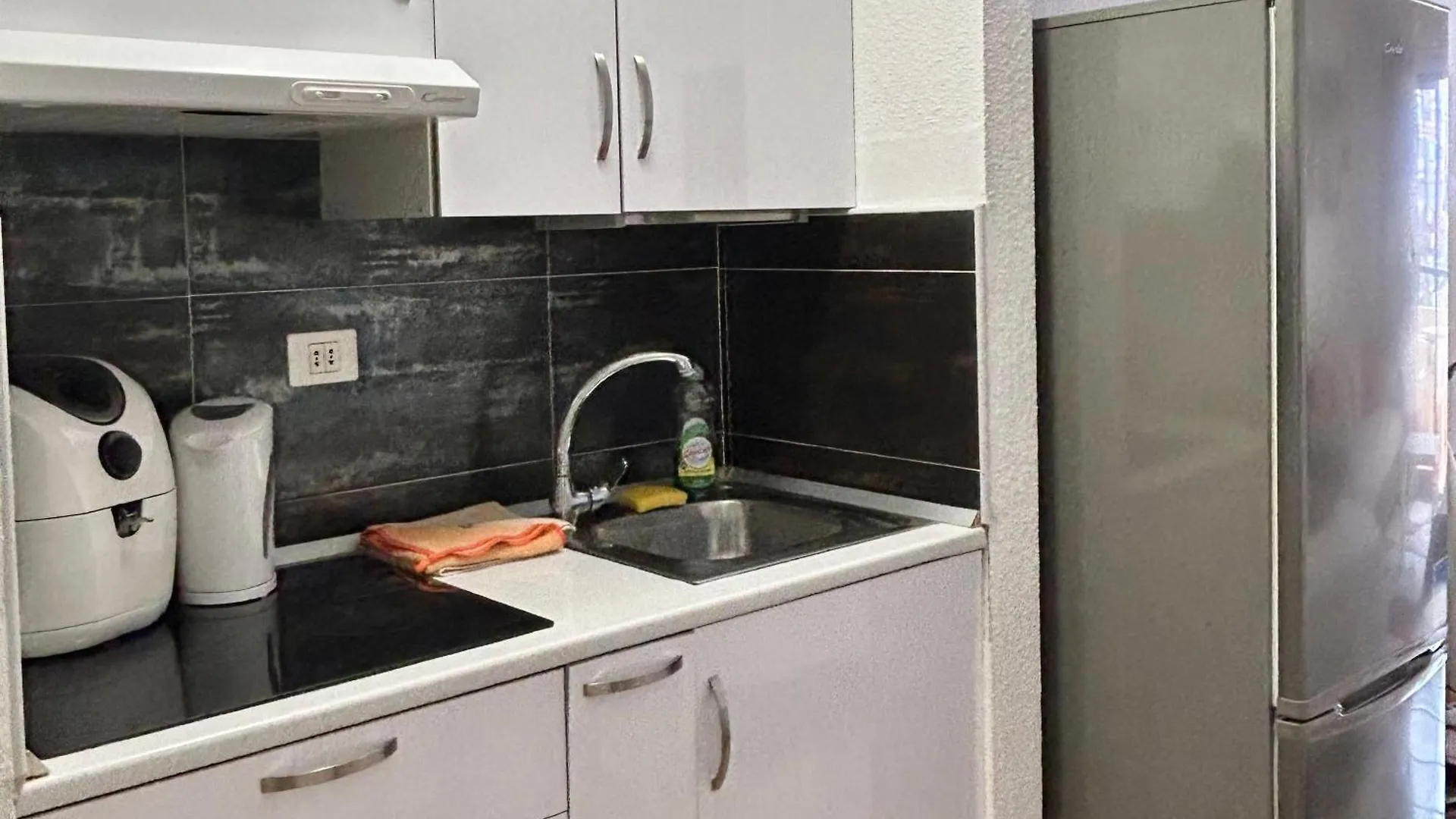 Studio In Castle Harbour With Pool View C020 Los Cristianos  Los Cristianos (Tenerife)