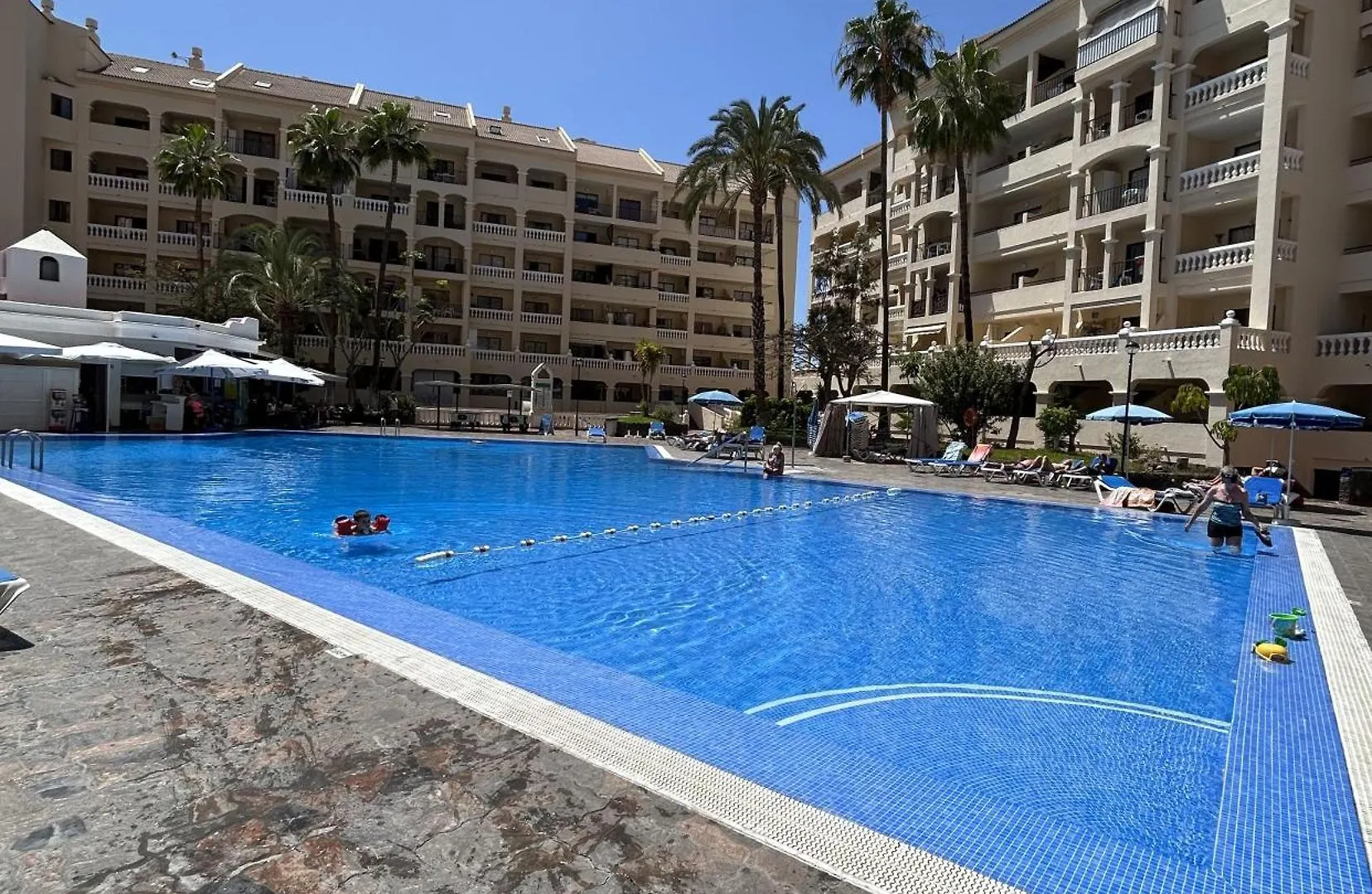 Apartment Studio In Castle Harbour With Pool View C020 Los Cristianos